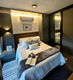 Modern Studio in South Cali - Style & Comfort